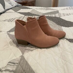 Women's Pink Ankle Boots